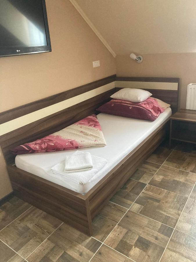 Borostyan Panzio Balatonfuered Bed & Breakfast Dış mekan fotoğraf
