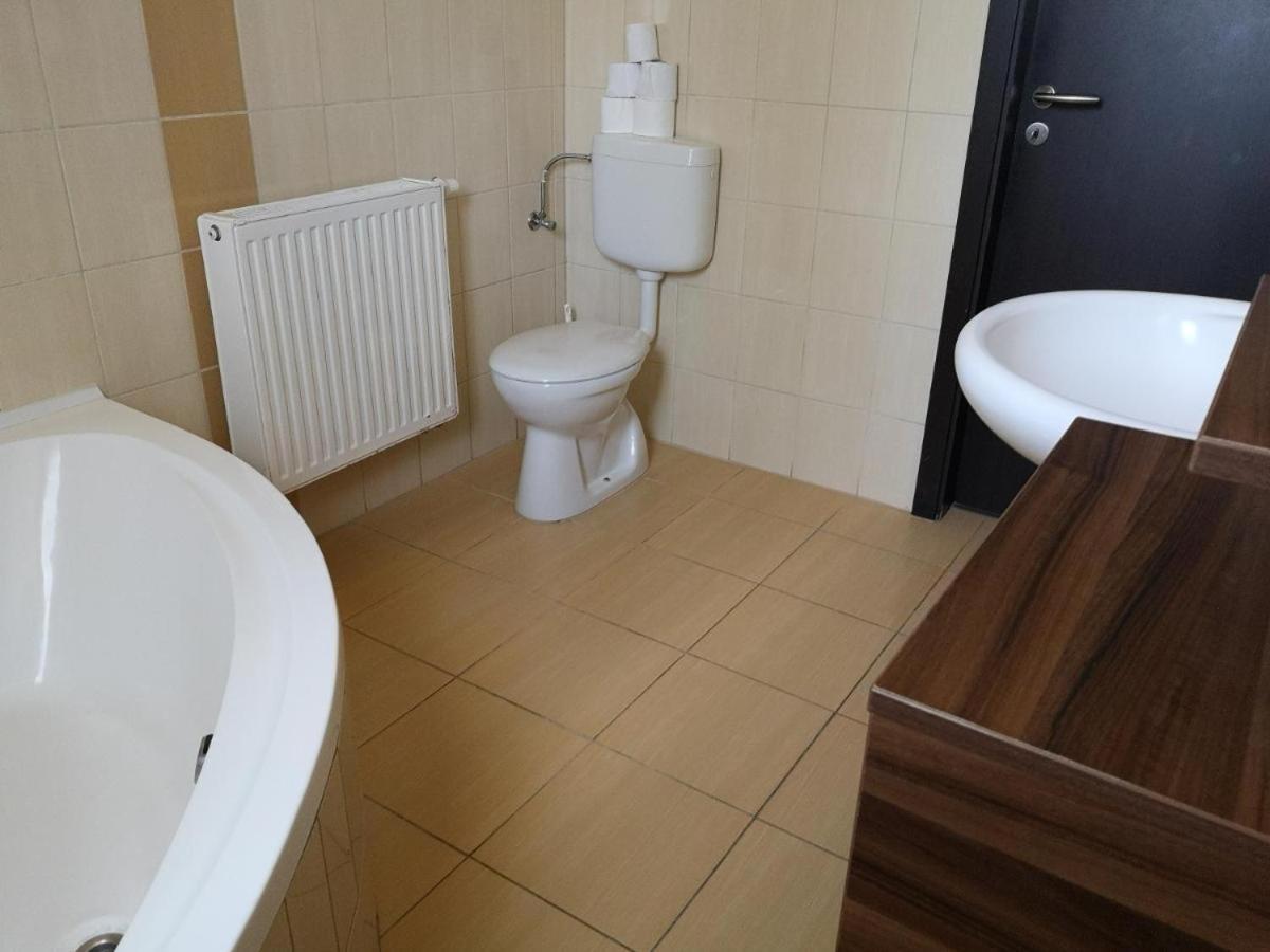 Borostyan Panzio Balatonfuered Bed & Breakfast Dış mekan fotoğraf