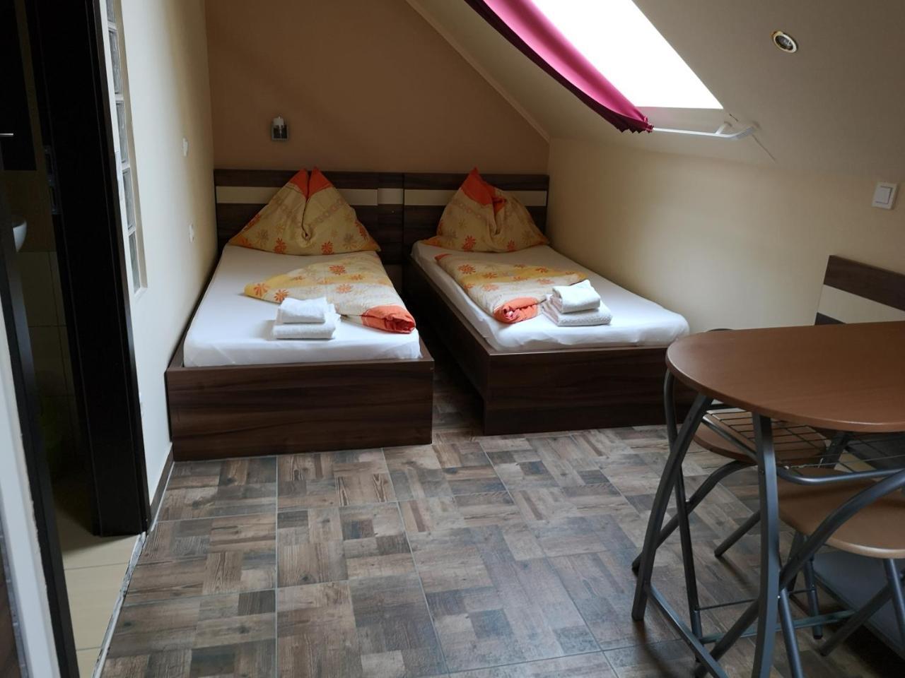 Borostyan Panzio Balatonfuered Bed & Breakfast Dış mekan fotoğraf
